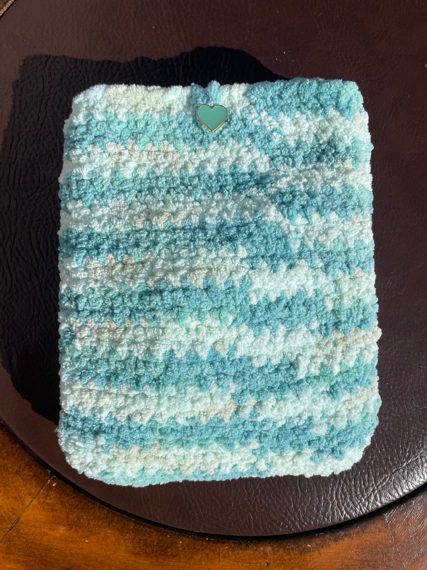 Crochet Kindle Sleeve (Made to Order)